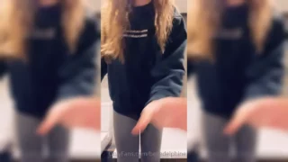 belle delphine nakrd