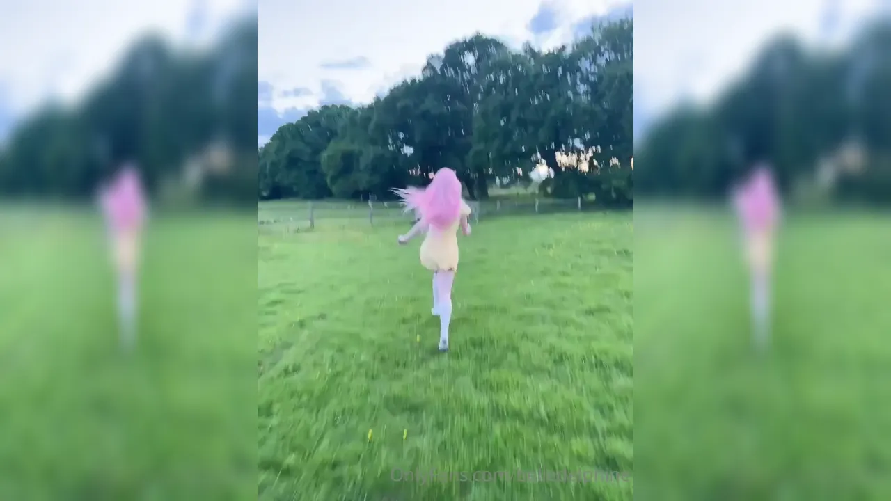 belle delphine se x