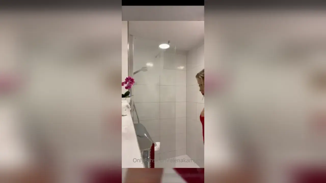elena kamperi Onlyfans Leaked