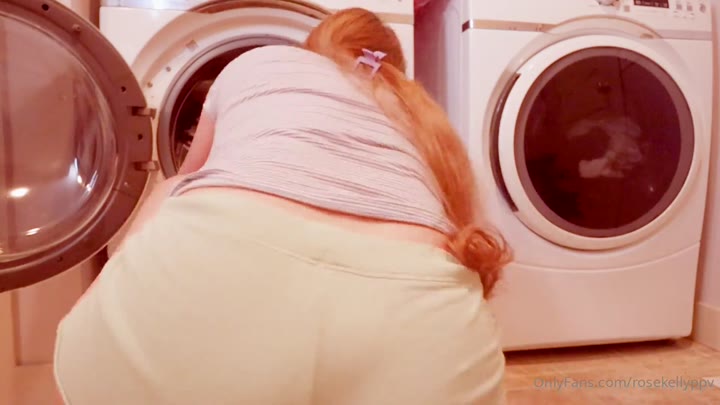 Rose Kelly Kitchen Nipple Tease Video Leaked OnlyFans