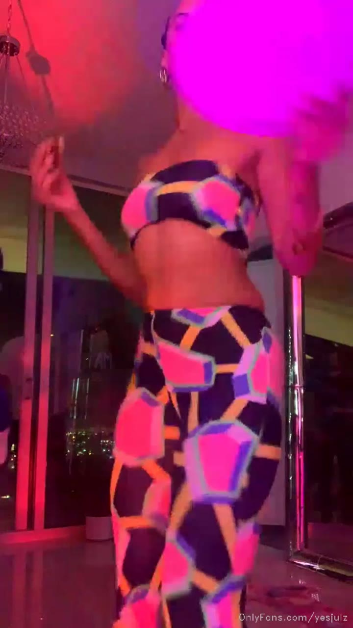 yesjulz sex tape