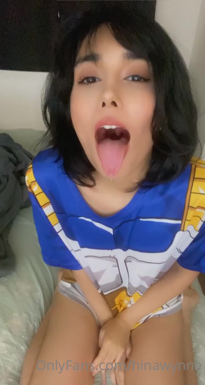 hinawynne nude