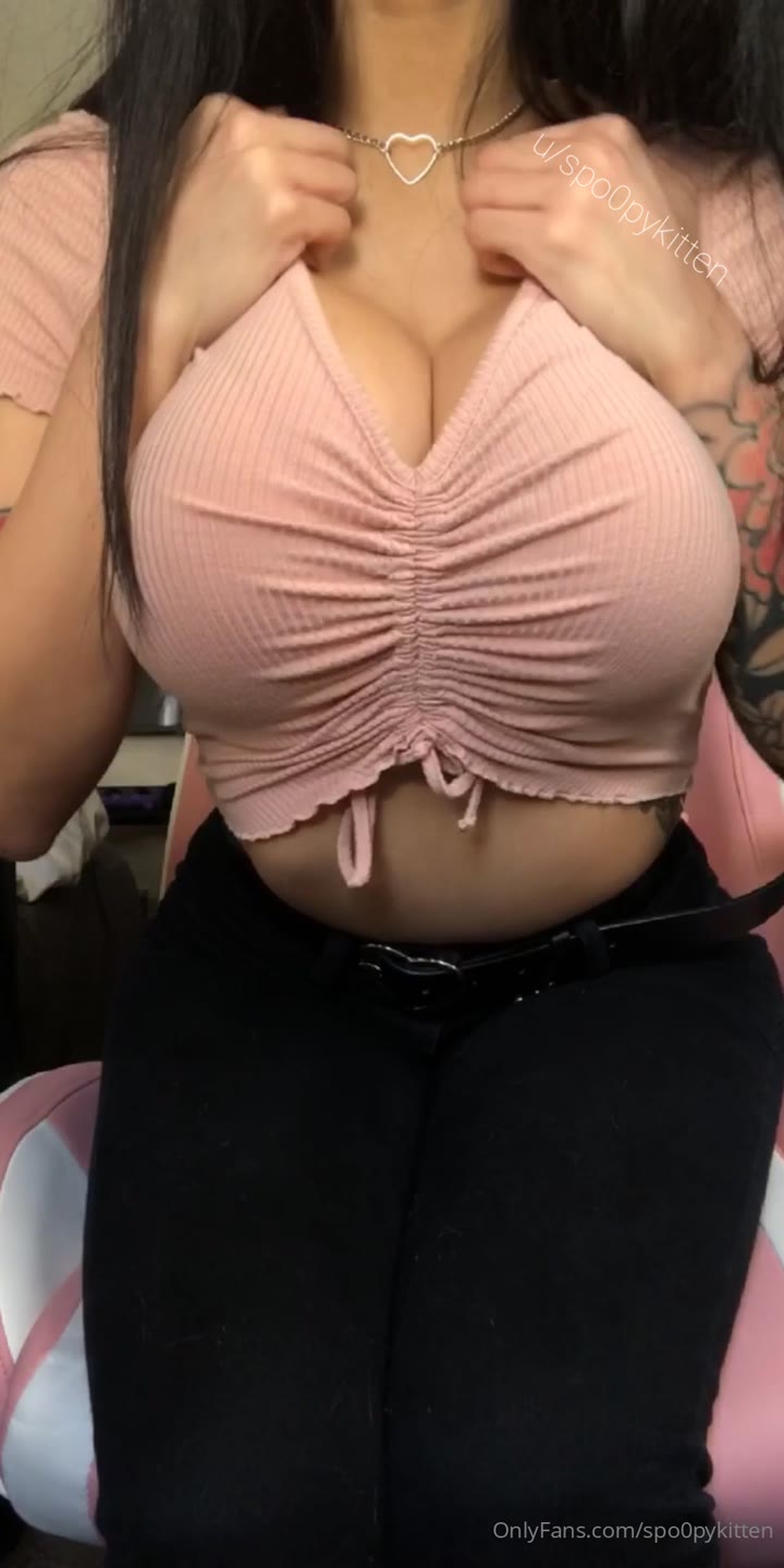 spoopykitten erothots