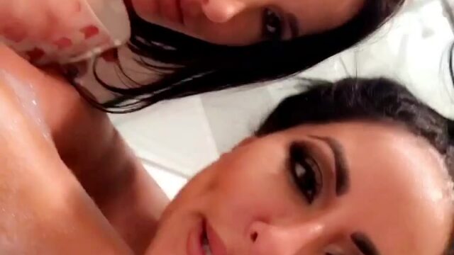 28 Big tits Latina karamitch nude leaked onlyfans