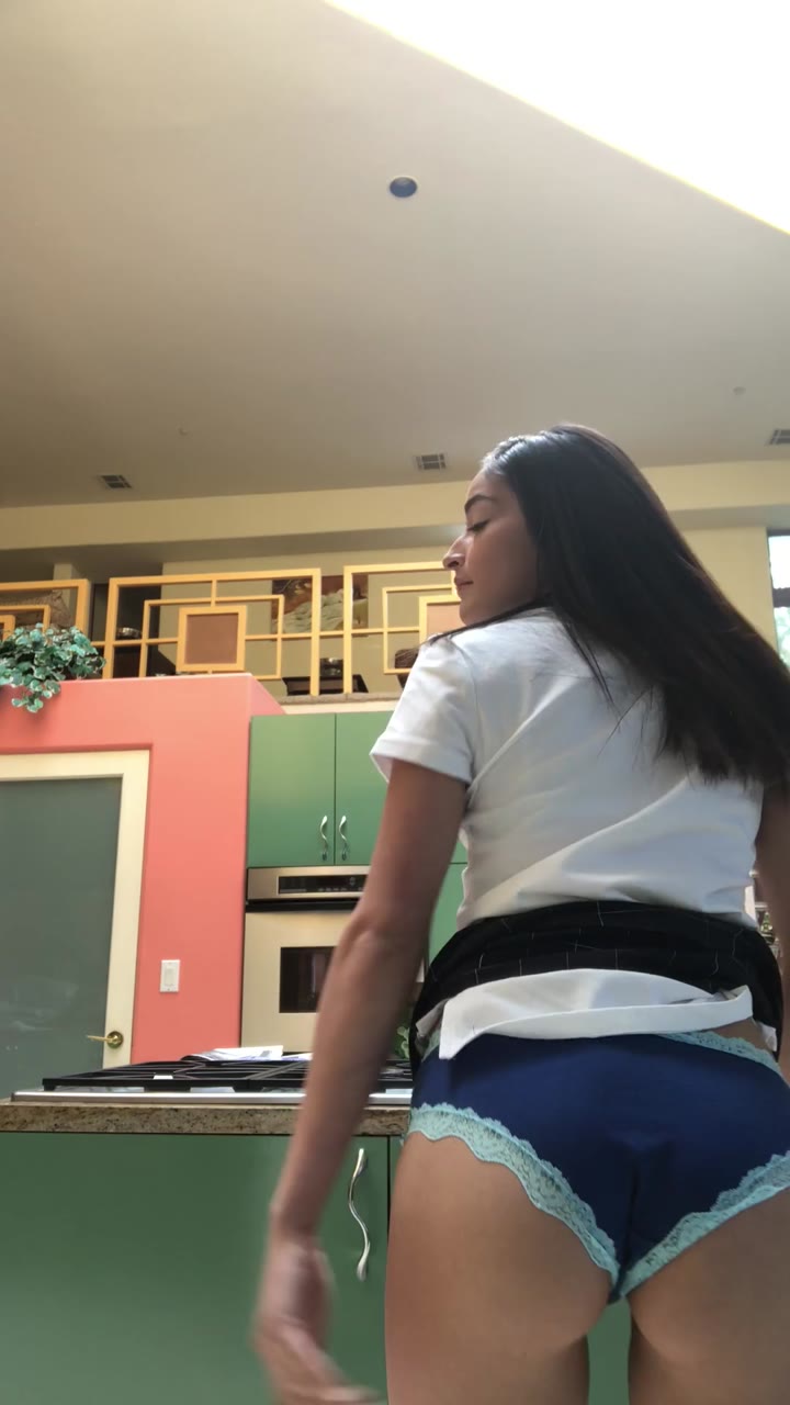 emily willis babysitter