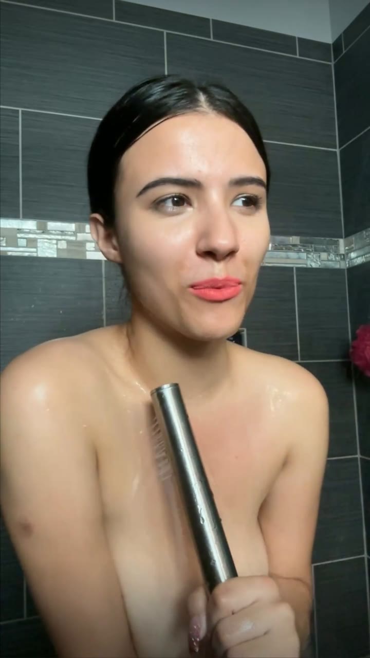 strawberrytabby nude video
