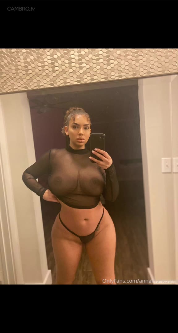 annamariesarai titsintops