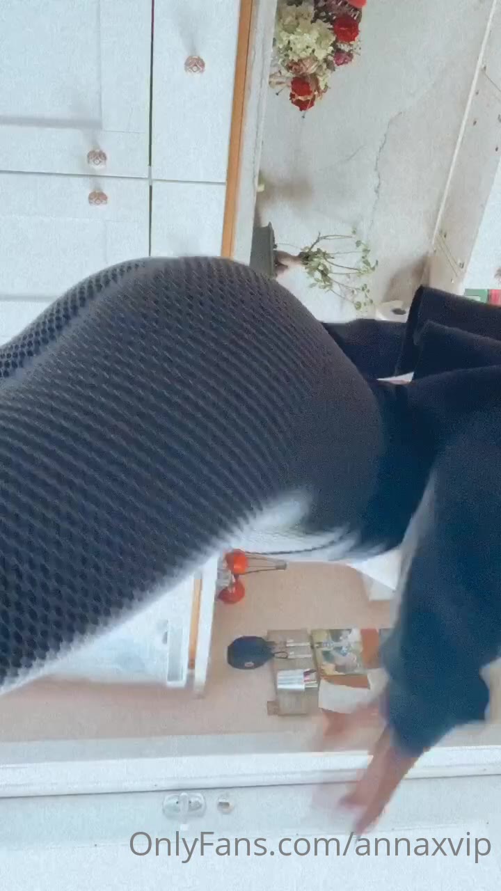 70 Anna Matthews nude onlyfans leaks