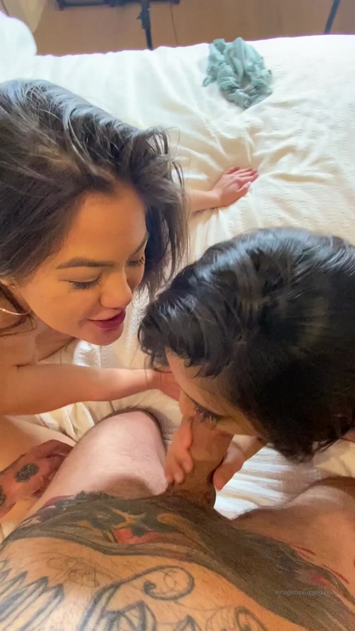 lenatheplug pregnant