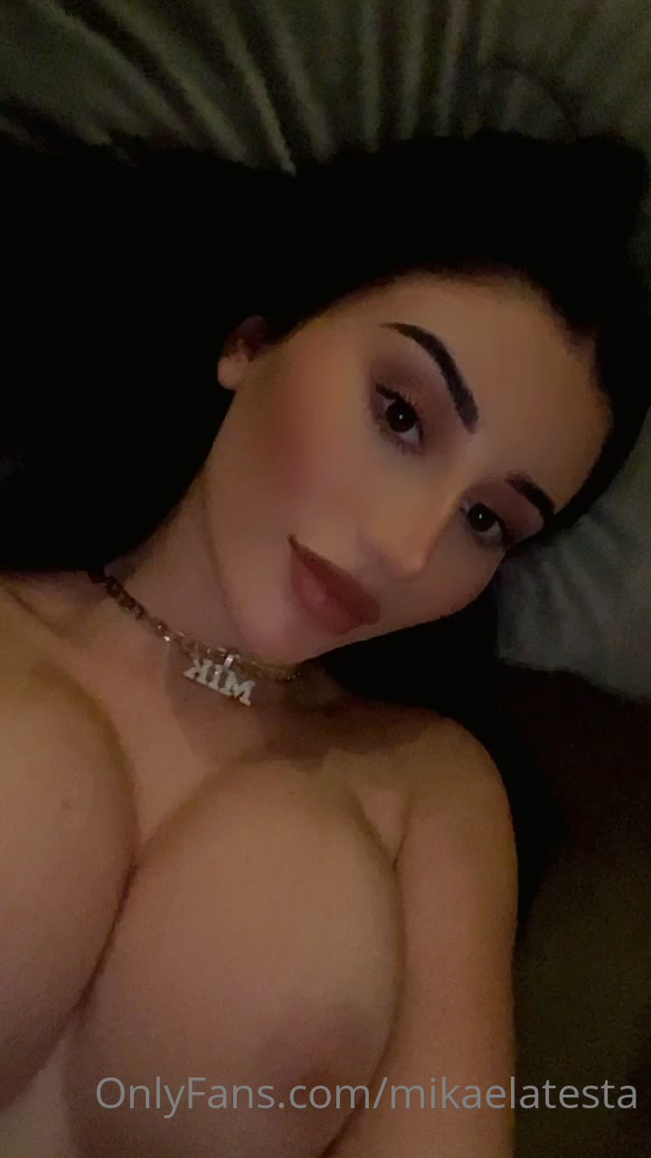 mikaela testa age
