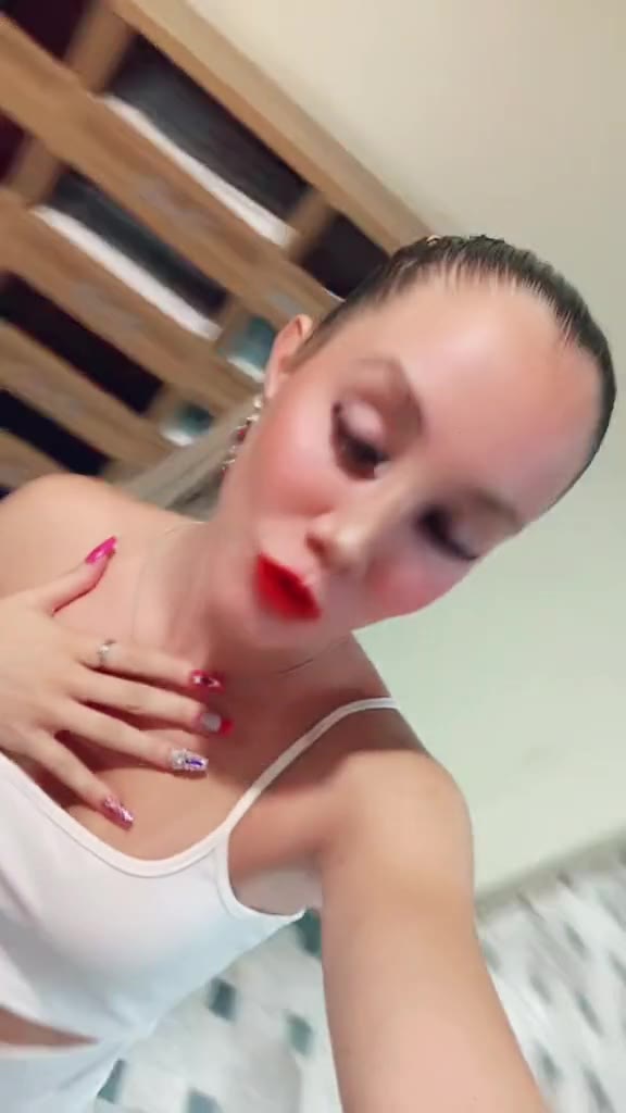 57 clariiquinn onlyfans leak full video