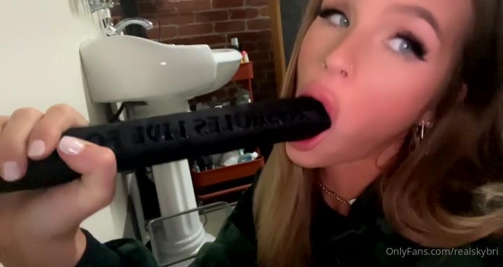 sky bri deepthroat