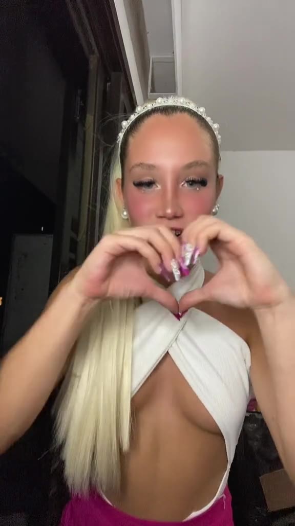 92 clariiquinn onlyfans leak full video