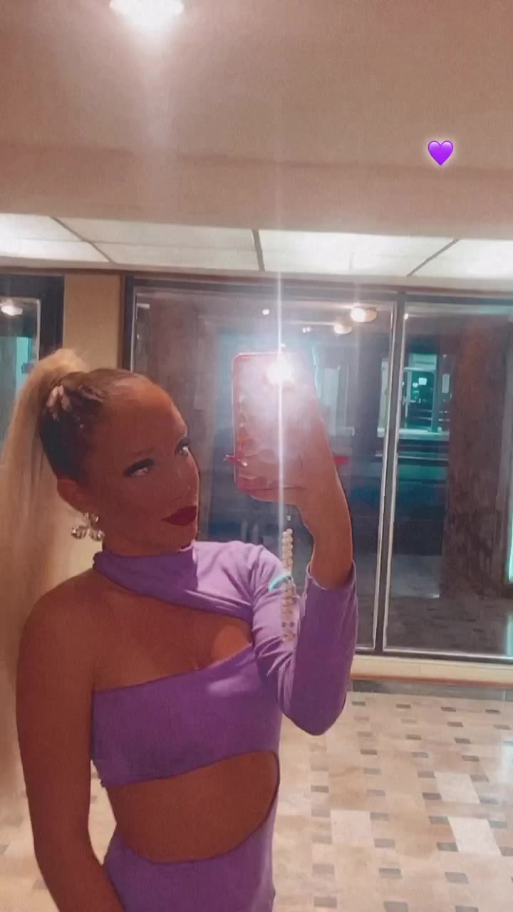 60 clariiquinn onlyfans leak full video