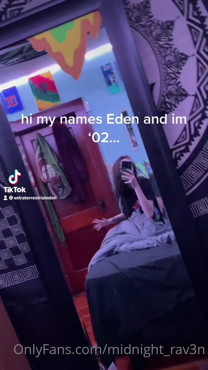 rav3ndoesthings onlyfans leaked