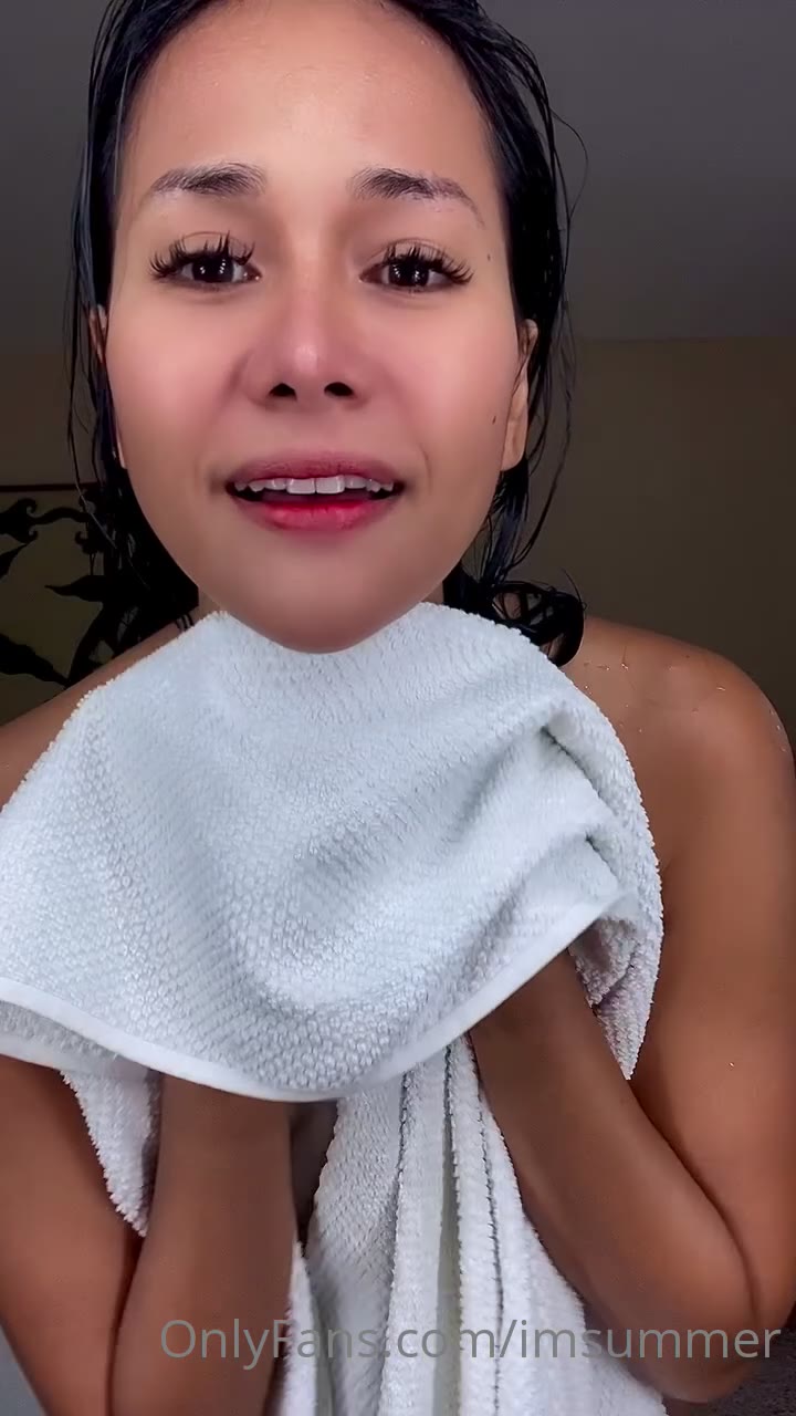 17 yourasianwetpussy onlyfans leaked