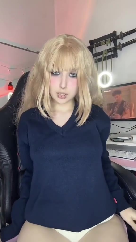 2 Goth Asian niquidoll onlyfans leaked nudes