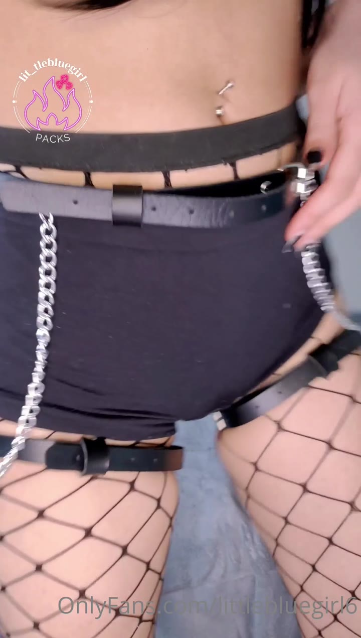 84 littlebluegirl6 onlyfans leaked