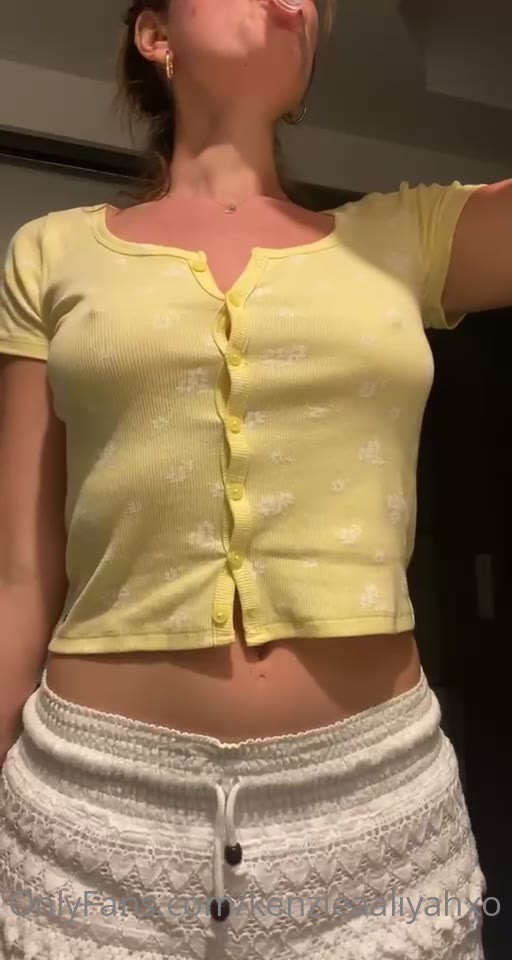 kenzieaaliyahxo nude leaks