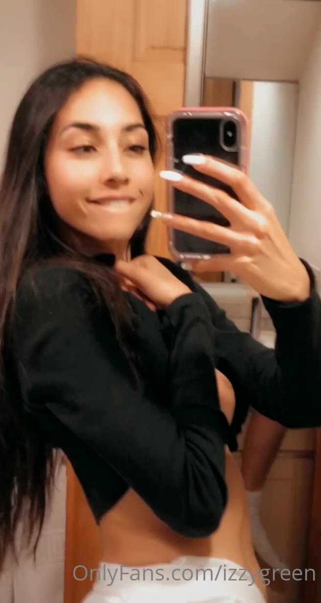 izzy green bdsm