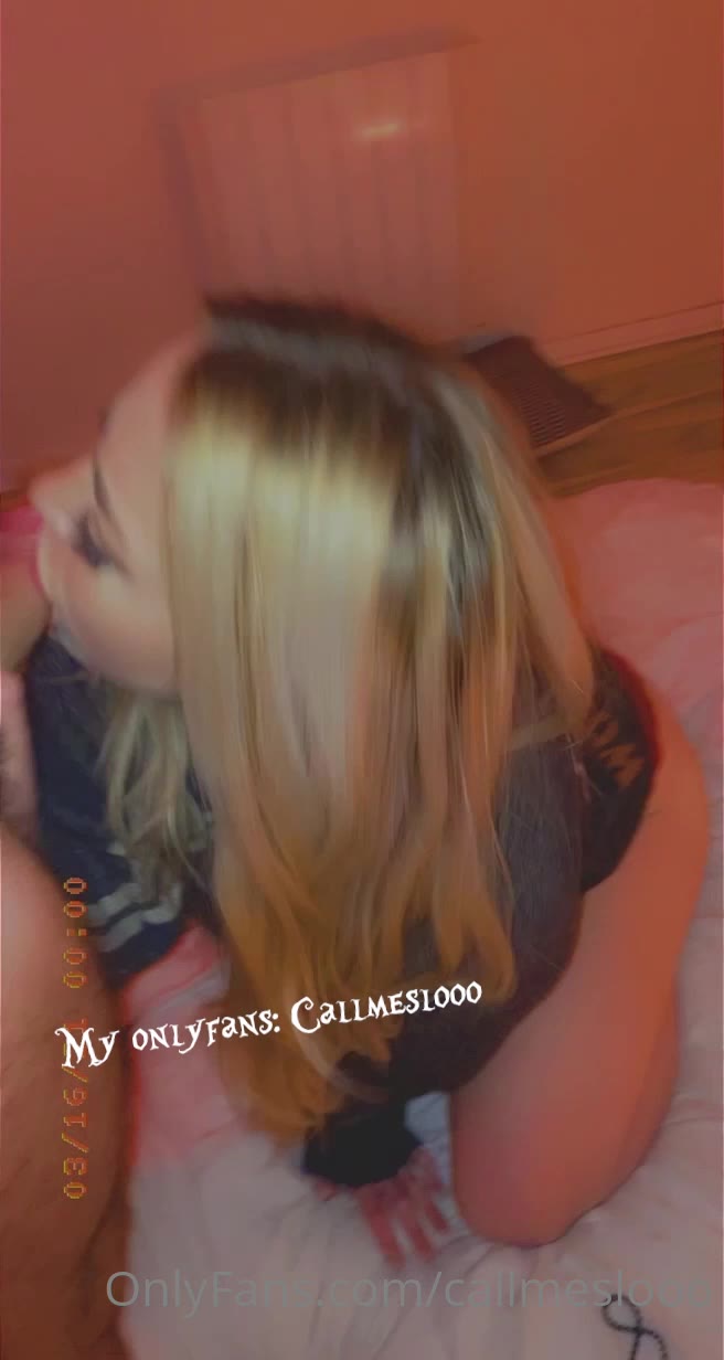 callmeslooo desnuda