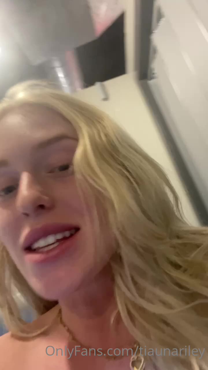 16 Tiauna Riley nude onlyfans leaked