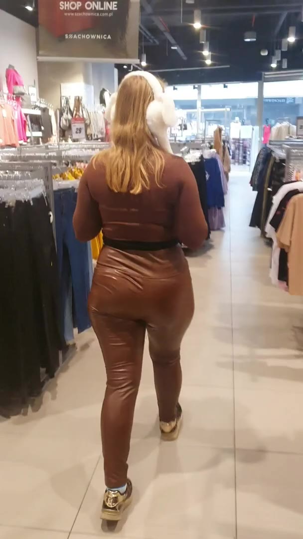 157 PolaRainbow onlyfans leaked