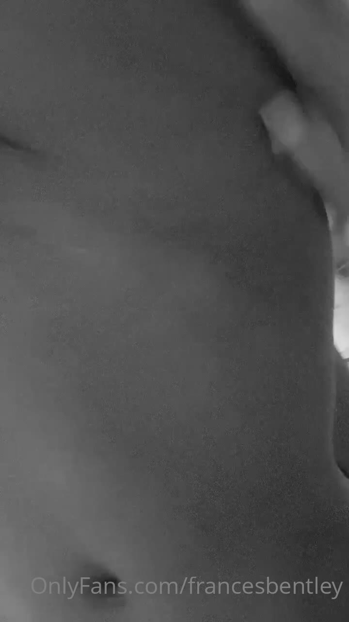 33 Frances Bentley onlyfans leaked full video