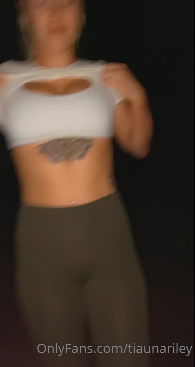 55 Tiauna Riley onlyfans leaked