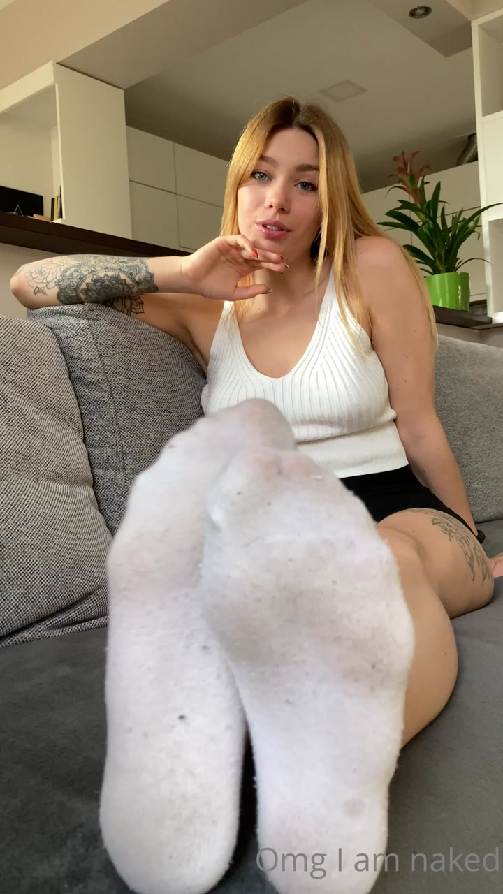 1 aventurinex onlyfans leaked
