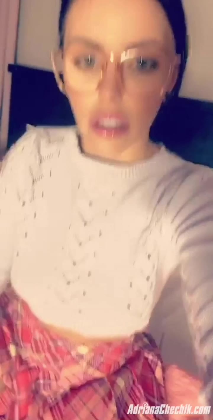 adriana chechik horse