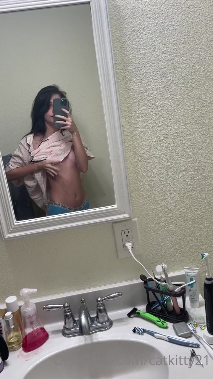 aliceoncam catkitty21