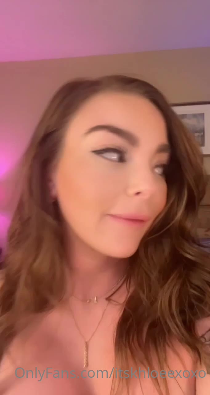 52 khloeexoxo onlyfans leaked