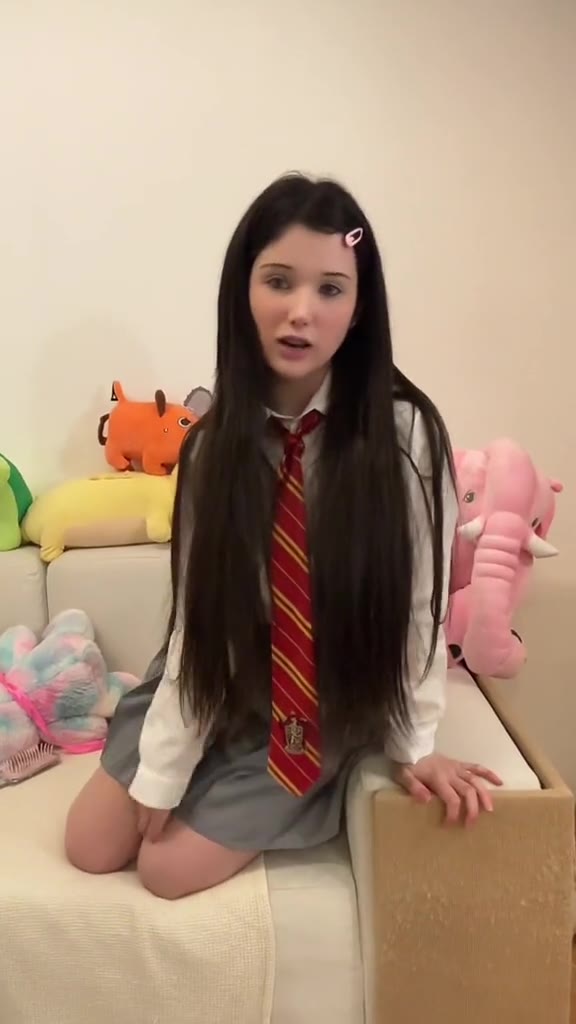 19 nicoleponyxo nude onlyfans leaked