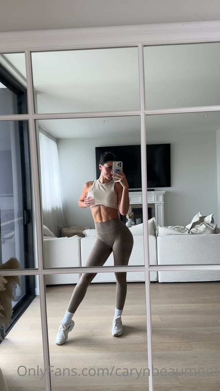 73 Carynbeaumont onlyfans leaked
