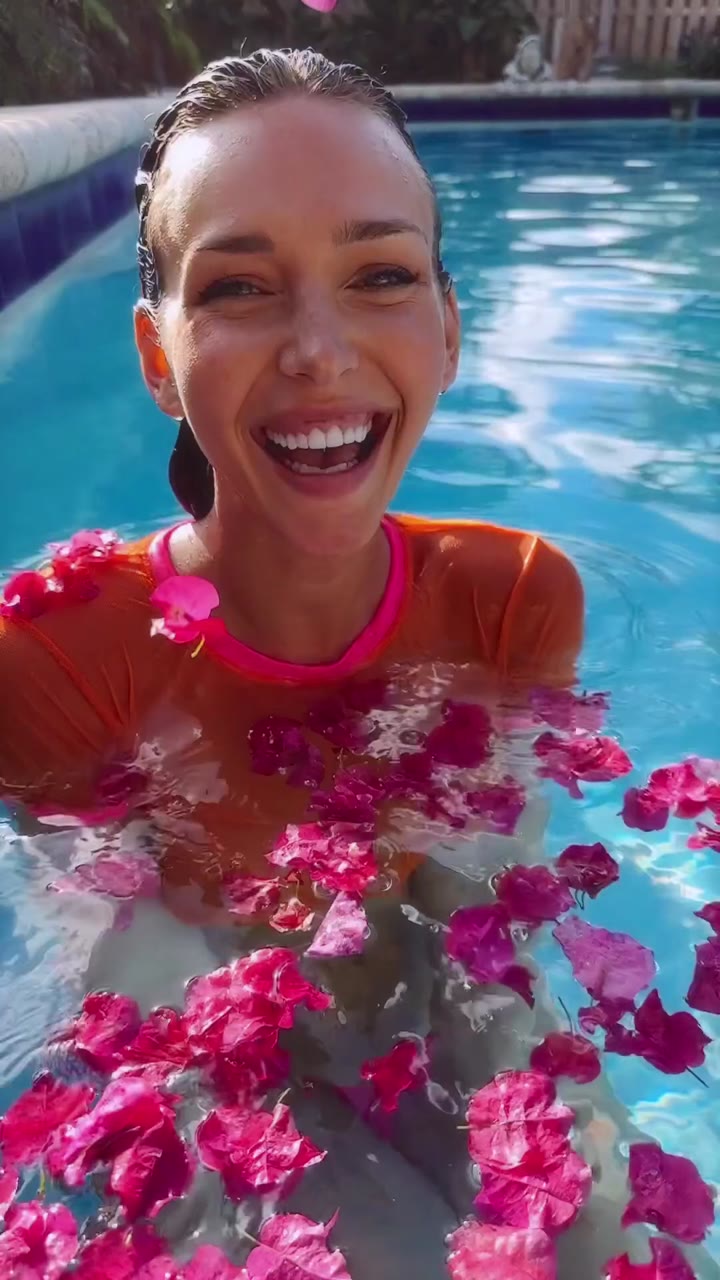 16 rachel cook nude onlyfans leaked