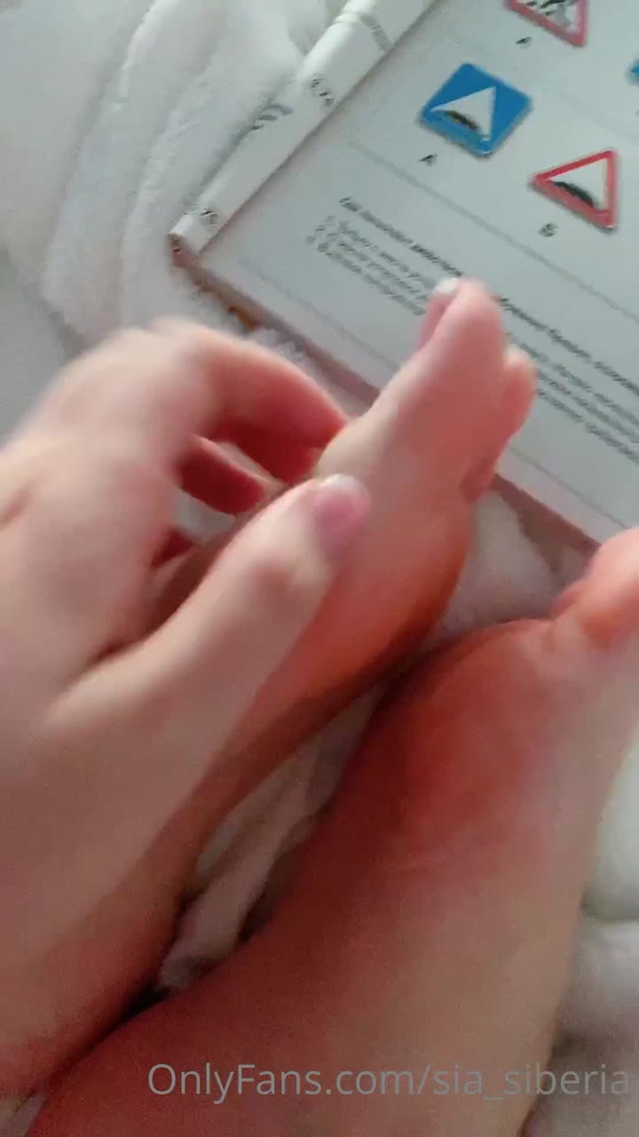 sia siberia pussy creampie