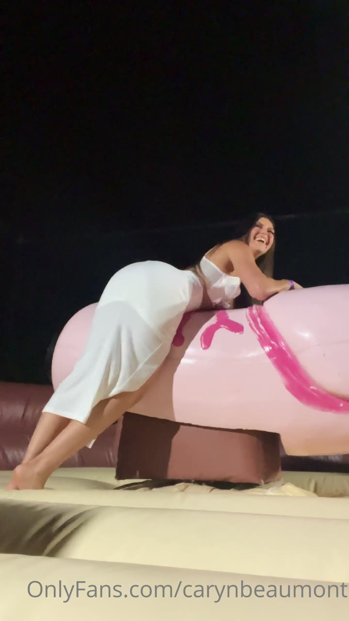 34 Carynbeaumont onlyfans leaked