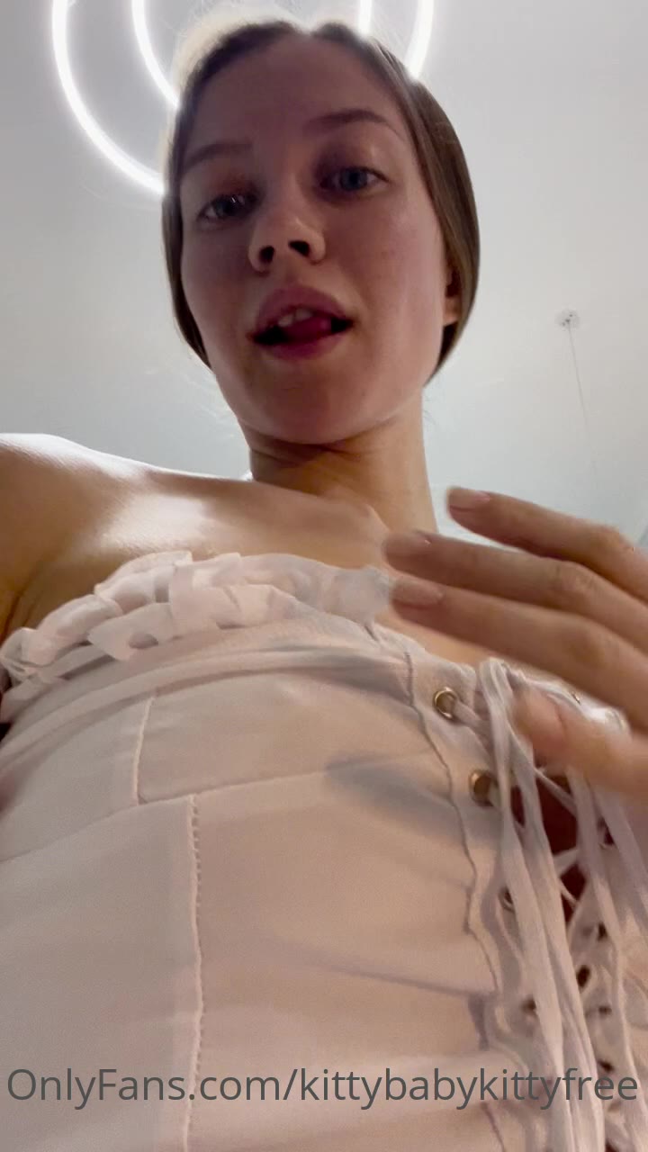 95 kittybabykittyvip onlyfans leaked