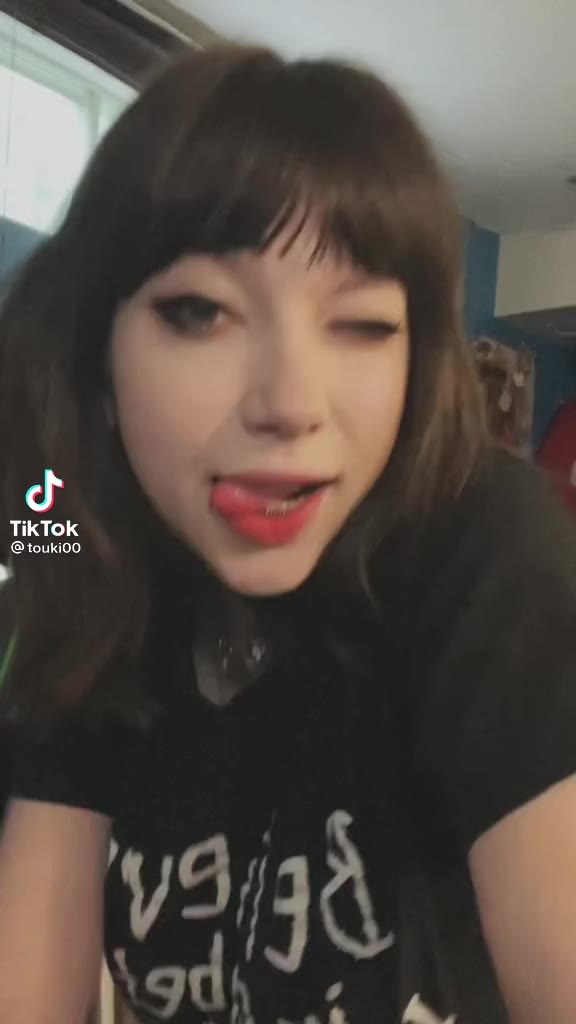 touki00 nude