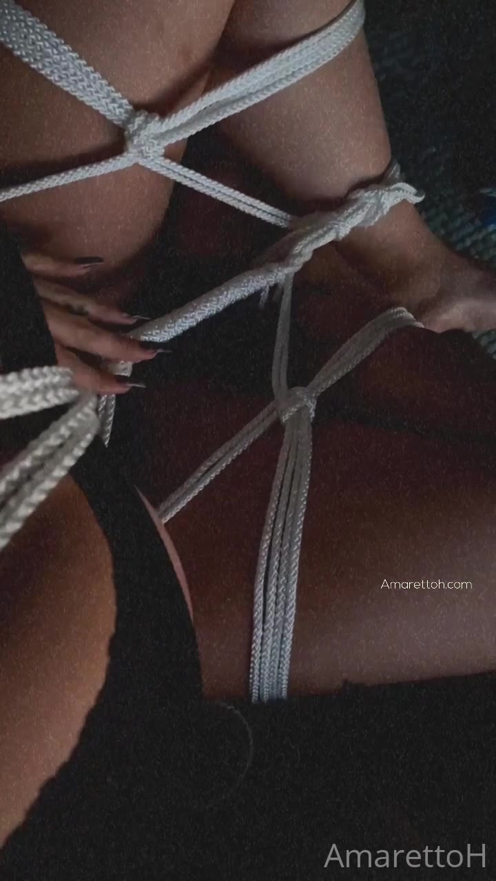 28 amarettoh onlyfans leaked