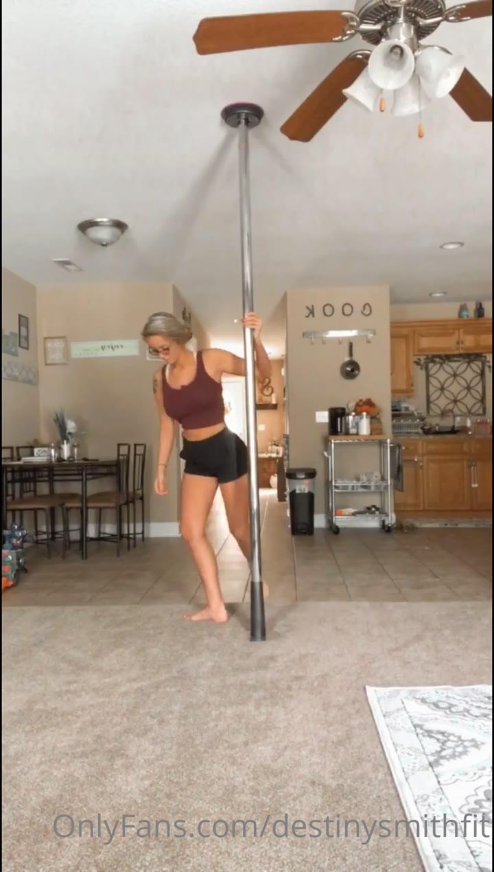 destinysmithfit tiktok