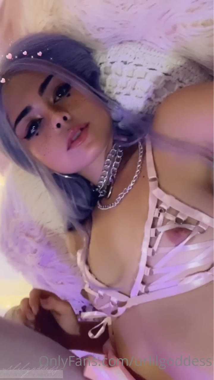 384 urlilgoddess onlyfans leaked