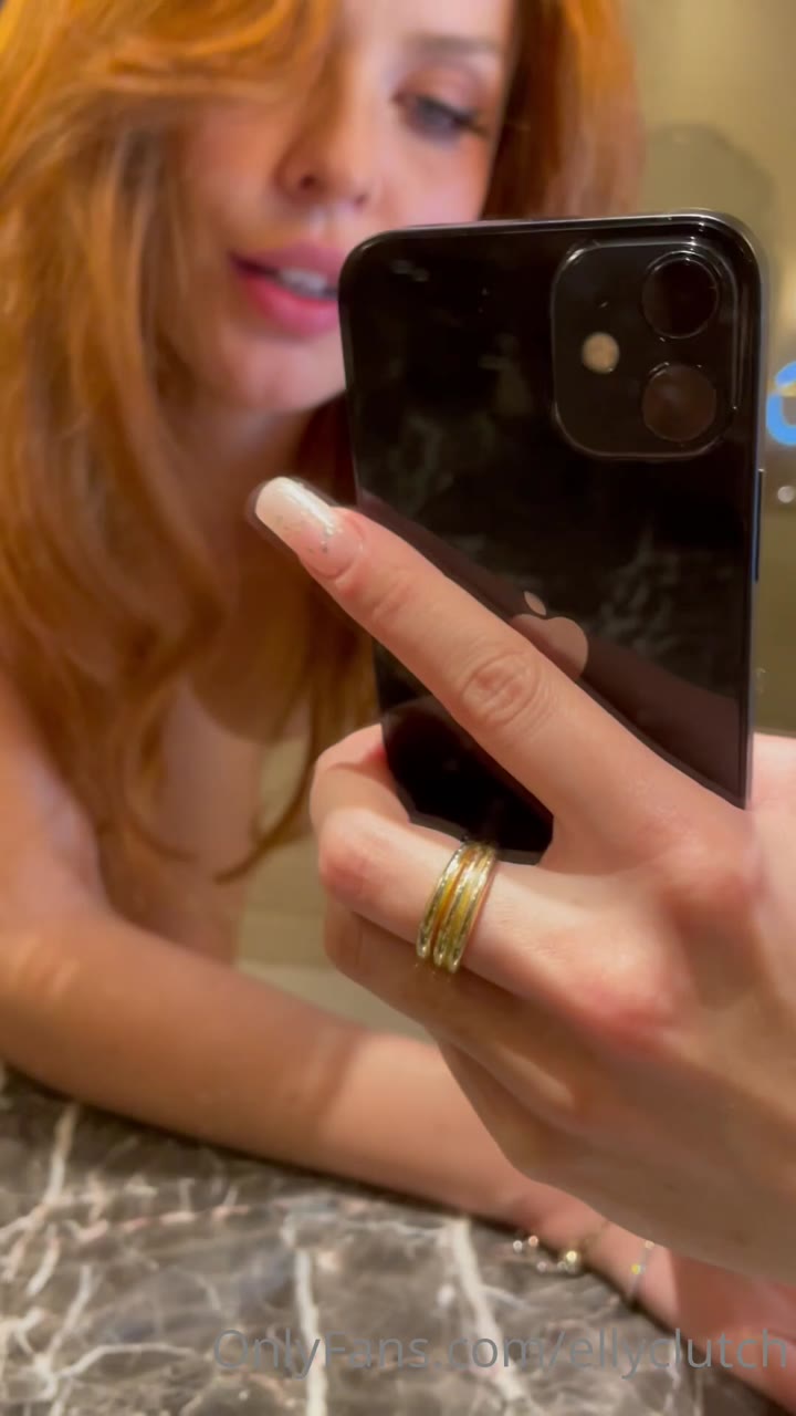 19 ellyclutch onlyfans leaked