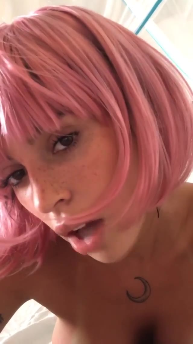 sara calixto vk