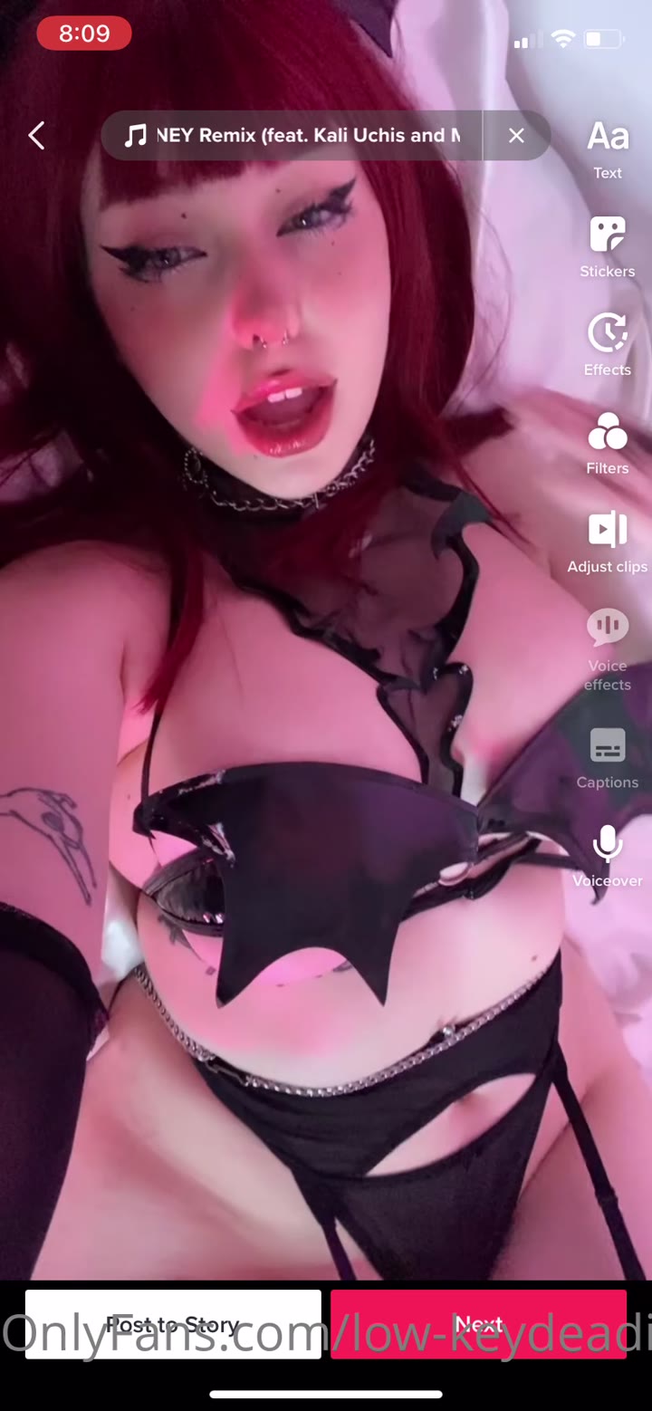 25 lowkeydeadinside onlyfans leaked