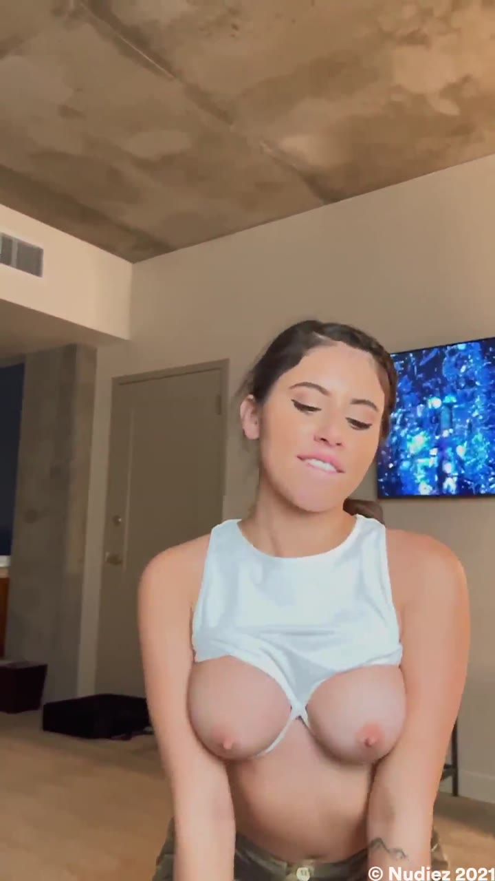 Violet Summers Porn Epic