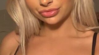 shy cumslut Lillian Phillips face