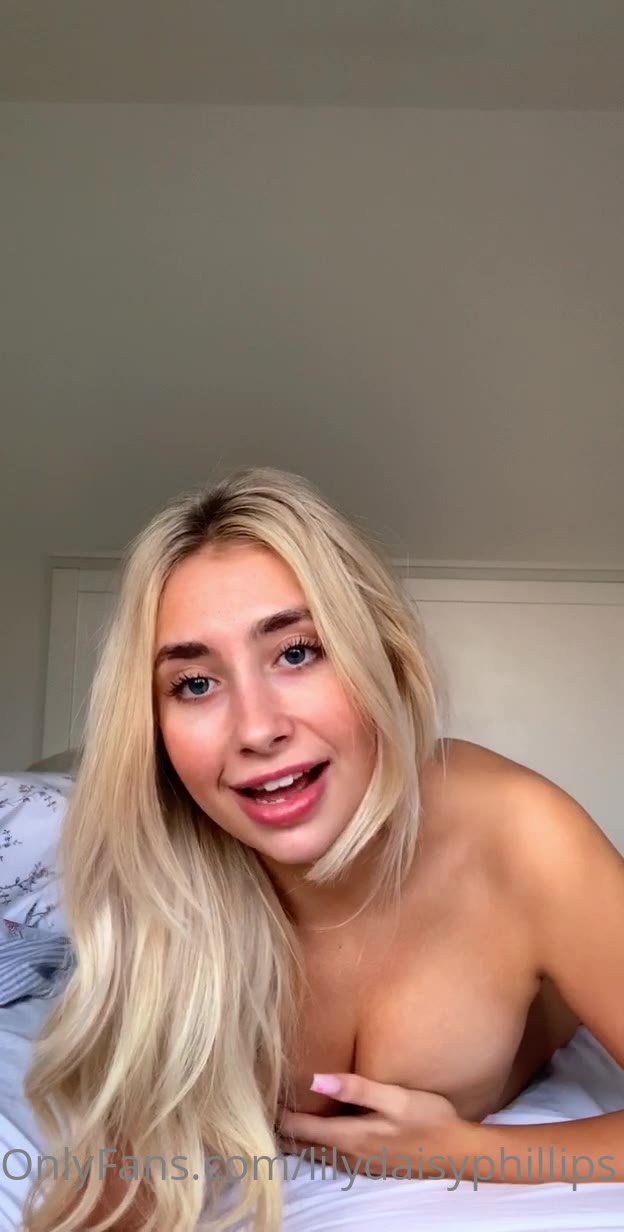sexy slut blonde Lillian Phillips onlyfans leaks Exclusive video full Sensational