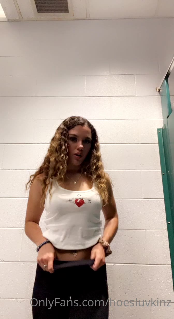 curvy hoesluvkinz pic leaks Epic